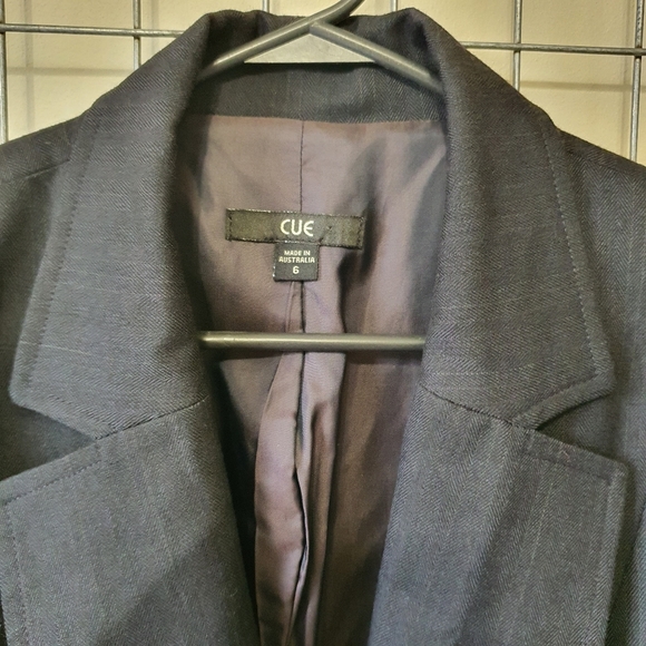 CUE | Blazer | AU 6 | Made in Australia | Pre-owed - Picture 9 of 16